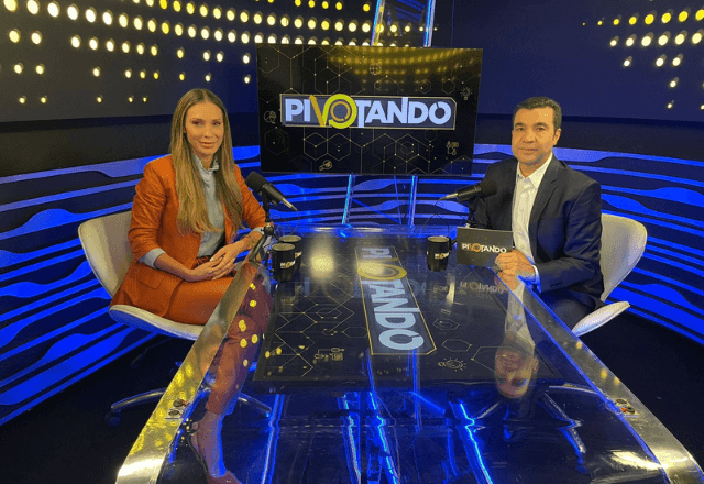 Imagem da noticia Pivotando: "Nós somos capazes de aprender qualquer coisa", afirma Juliana Tescaro