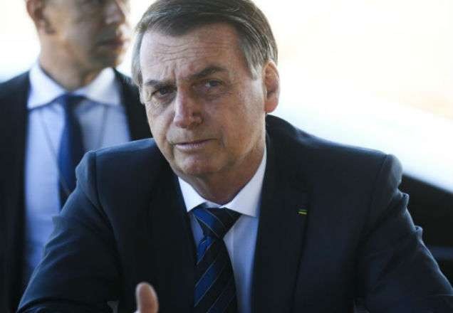 "Não queremos irmãos argentinos fugindo para cá", diz Bolsonaro