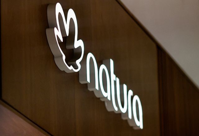 Imagem da noticia Natura conclui venda da Avon na Rússia por R$ 166 milhões