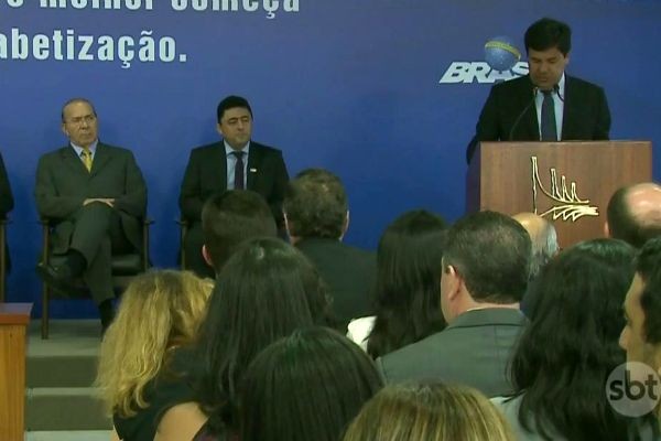 Imagem da noticia Negociações para escolha de novos ministros estão a todo vapor