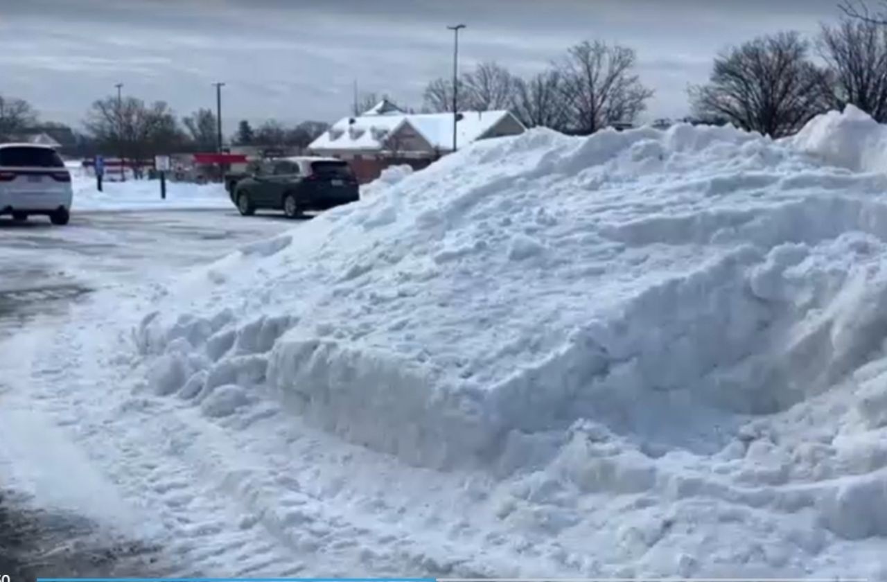 Imagem da noticia Tempestade de neve deixa 11 mortos e provoca caos em diversas regiões dos EUA