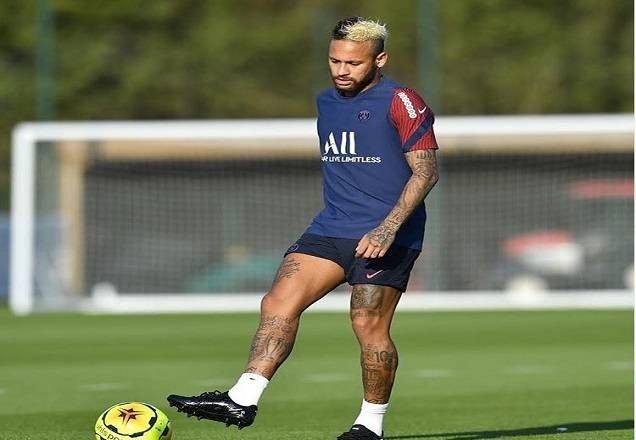 Imagem da noticia Neymar é acusado de racismo após ofender atleta japonês do Marseille