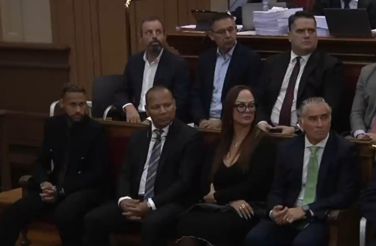 Imagem da noticia Justiça da Espanha absolve Neymar em caso de fraude na transferência para o Barcelona