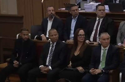 Justiça da Espanha absolve Neymar em caso de fraude na transferência para o Barcelona