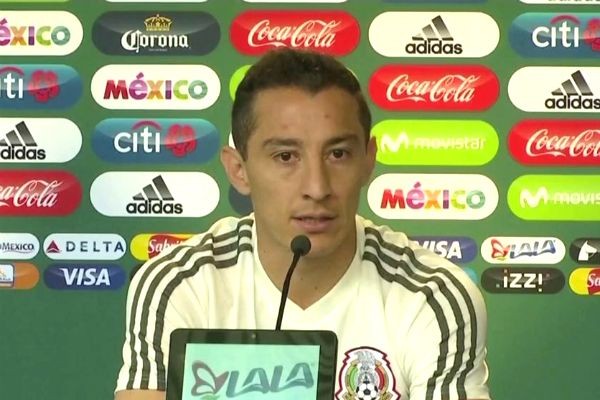 ´Neymar gosta muito de se jogar´, diz capitão da seleção mexicana