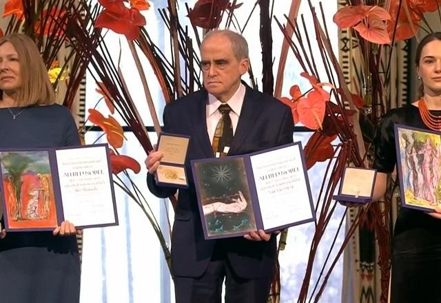 Imagem da noticia Vencedores do Nobel da Paz dizem que Ucrânia não pode baixar as armas