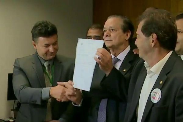 Novo presidente da Câmara dos Deputados será eleito nesta quinta-feira (2)