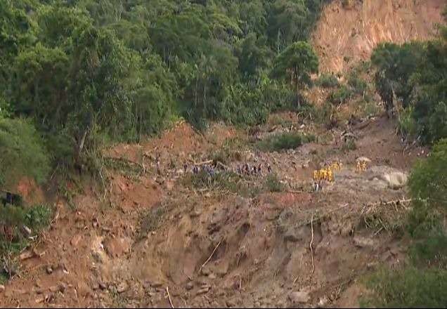 Imagem da noticia Número de mortos em temporal na Baixada Santista sobe para 27