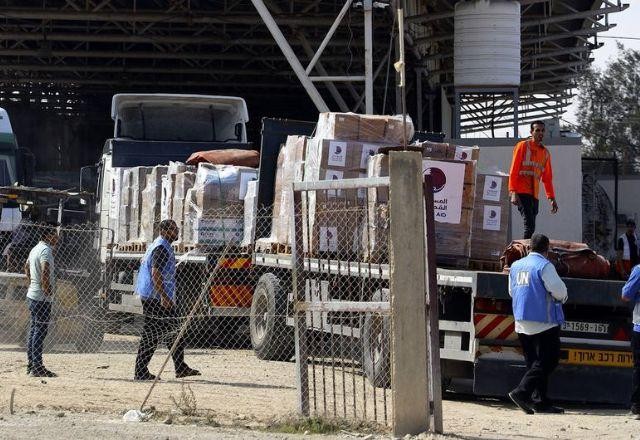 Imagem da noticia Autoridades israelenses permitem entrada de combustível na Faixa de Gaza