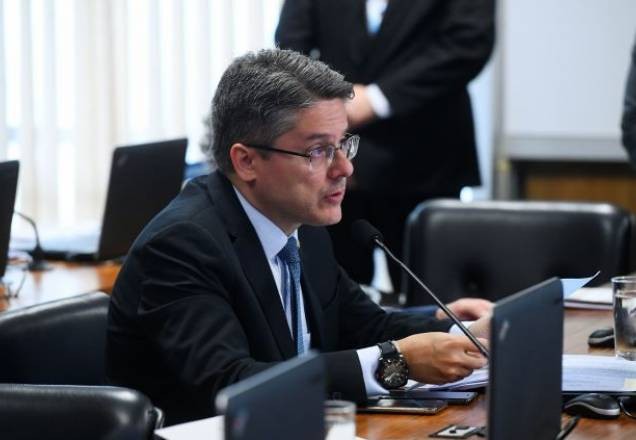 Imagem da noticia Senador diz que cassação de Chico Rodrigues só virá com apoio popular