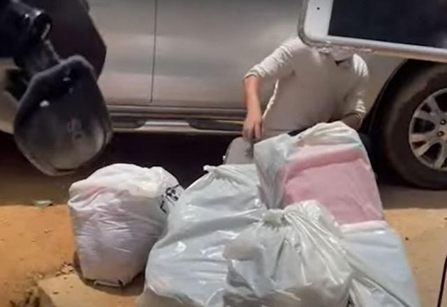 Imagem da noticia Perícia retira violão de Marília Mendonça e outros objetos de avião