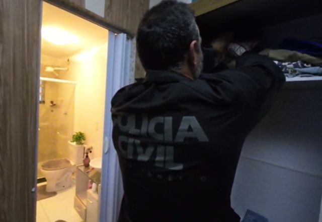 Imagem da noticia Polícia prende 14 em operação contra quadrilha especializada em roubo e receptação de cargas no RJ