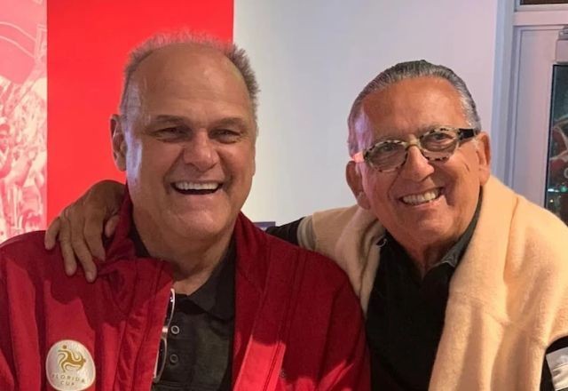 Imagem da noticia Galvão Bueno exalta Oscar Schmidt: 'Torci como fã e transmiti títulos'