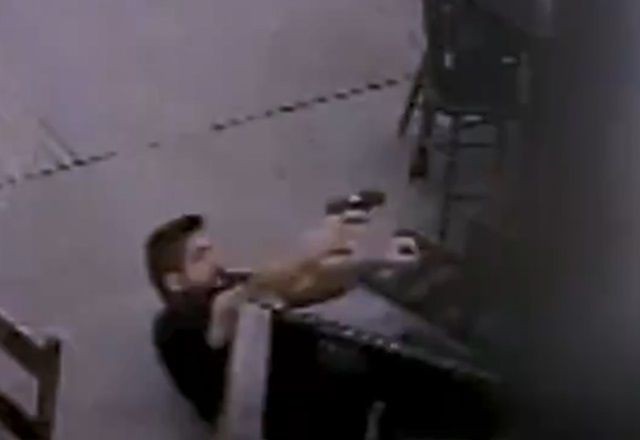 Imagem da noticia Policial penal mata colega de trabalho durante briga em bar