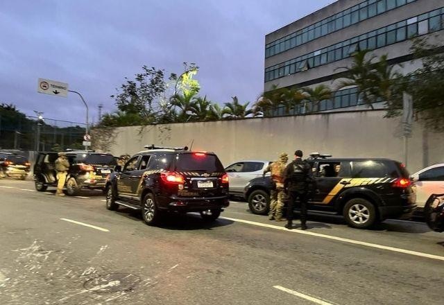 Imagem da noticia PF realiza operação contra grupo especializado em furtos à agências da Caixa