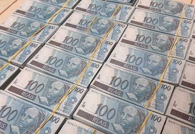 Imagem da noticia MPF alerta que quem compra moeda falsa pela internet pode ser preso