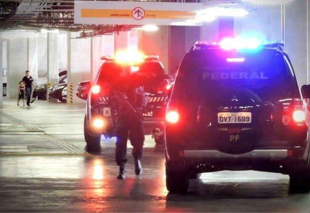 Imagem da noticia Ex-integrantes da Intervenção Federal no RJ são alvos da PF; Braga Netto tem sigilo quebrado
