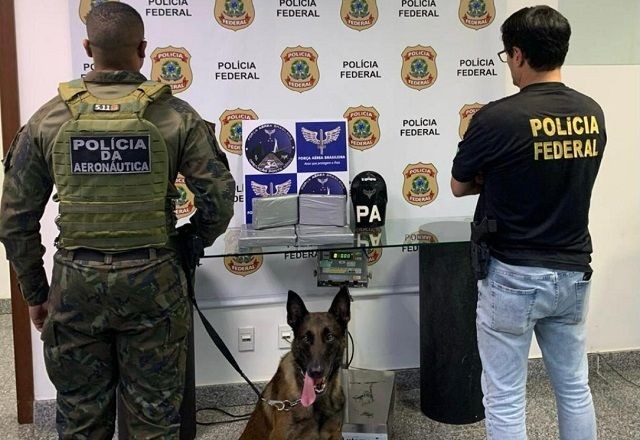 Imagem da noticia RJ: Polícia Federal e FAB prendem homem com 6,5 kg de cocaína no Aeroporto do Galeão