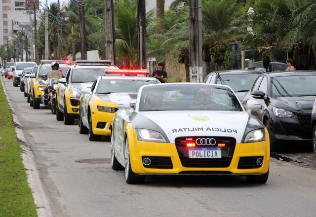 PM do Paraná ostenta carros de luxo; entenda