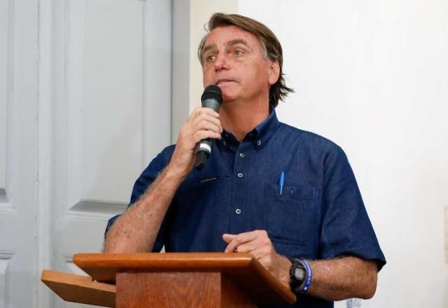 Imagem da noticia TSE dá direito de resposta a Bolsonaro após Lula associá-lo a aborto e milícias
