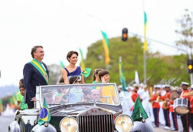 Imagem da noticia Ciro Gomes e Simone Tebet criticam fala de Bolsonaro em ato no 7 de Setembro