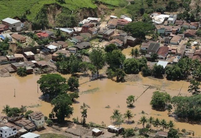 Imagem da noticia Chuvas deixam mais de 40,8 mil desalojados no Brasil
