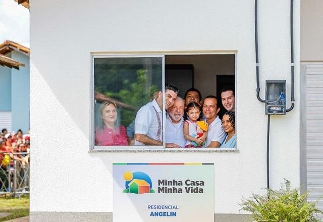 Imagem da noticia Governo vai contratar 230 mil moradias em 2023, diz Jader Filho