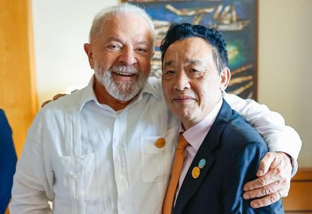 Imagem da noticia Lula conversa com diretor-geral da FAO sobre combate à fome