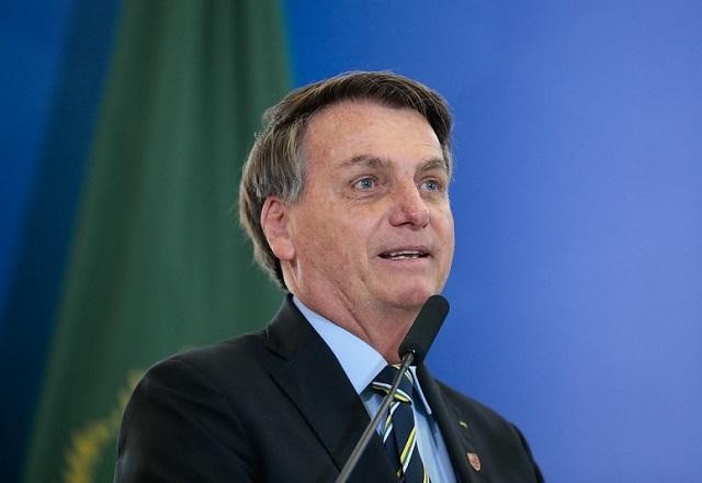 Imagem da noticia Bolsonaro relembra frase do pai em homenagem neste domingo
