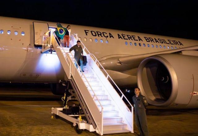 Imagem da noticia Brasil é primeiro país a repatriar cidadãos após ataques em Israel, diz ministro