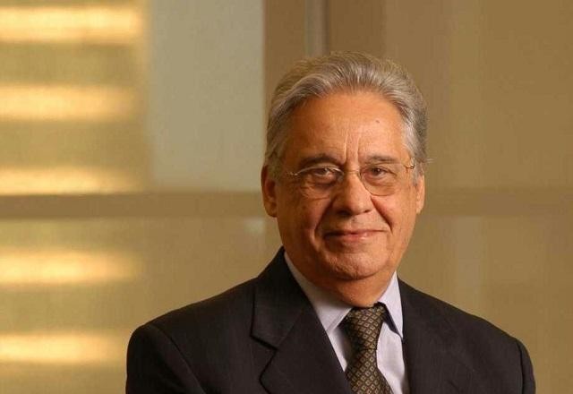Imagem da noticia FHC vai passar por cirurgia devido a fratura no fêmur