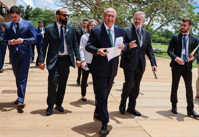 Imagem da noticia Saiba quem são os novos membros anunciados de GTs do governo de transição