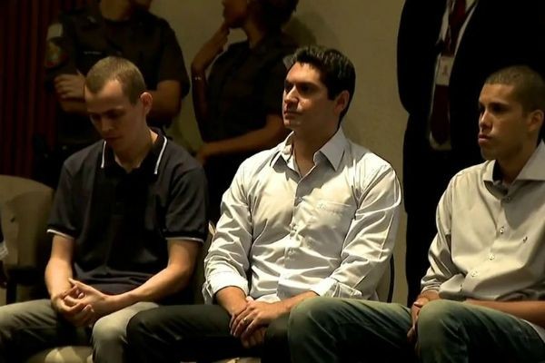 Imagem da noticia PMs acusados de matar jovem em 2015 são julgados em São Paulo
