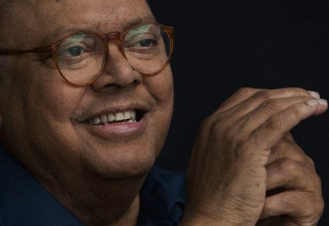 Imagem da noticia Cantor e compositor cubano autor de "Yolanda", Pablo Milanés morre aos 79