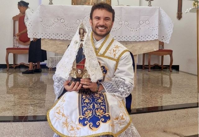 Imagem da noticia Morre padre Fabrício Rodrigues em acidente de trânsito no Pará; "perda irreparável", diz Diocese