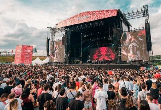 Imagem da noticia Após erro na ação, Lollapalooza não é intimado para cumprimento de decisão