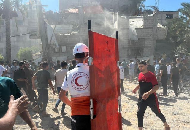 Imagem da noticia Israel pede que civis se desloquem para o sul de Gaza para receber ajuda humanitária