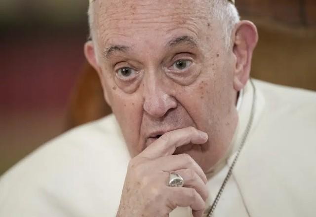 Imagem da noticia 'Homossexualidade não é crime', diz Papa Francisco