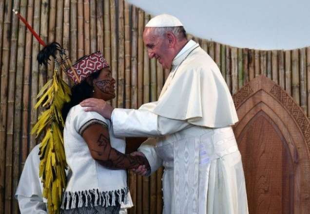 Imagem da noticia Papa Francisco critica interesses econômicos e políticos e faz pedido pela Amazônia