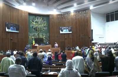 Senegal aprova lei que aumenta penas contra relações entre pessoas do mesmo sexo