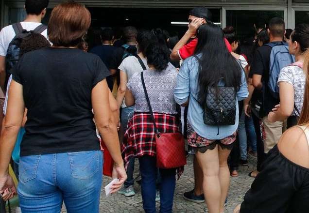 Imagem da noticia Participantes do Enem 2020 deverão usar máscaras nos locais de prova