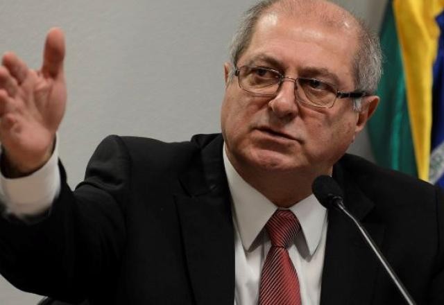 Imagem da noticia Paulo Bernardo sugere aumentar impostos para grandes empresas de tecnologia