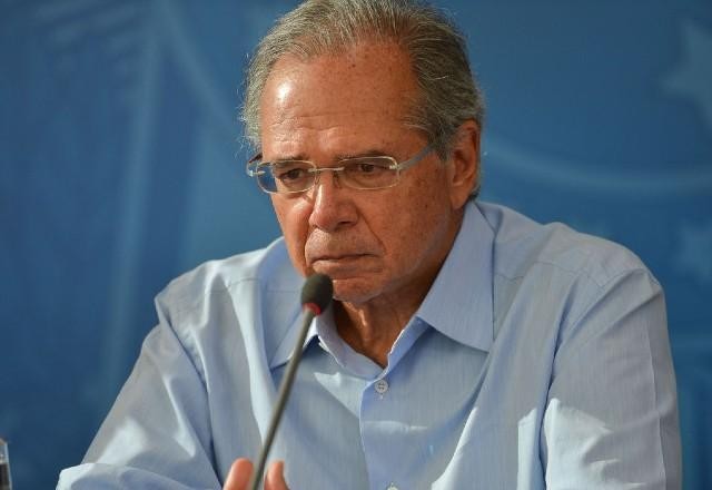 Imagem da noticia Guedes admite que usou "imagem infeliz" ao dizer que China inventou vírus