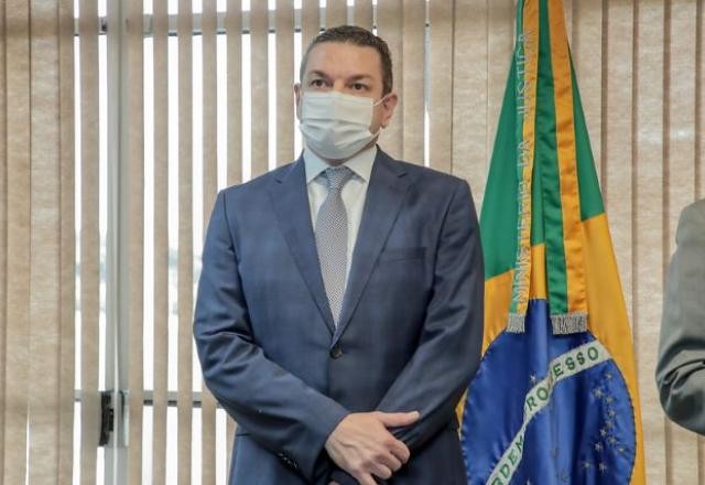 Imagem da noticia Governo demite Paulo Gustavo Maiurino da diretoria da PF