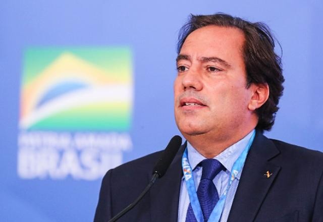 Imagem da noticia MPT pede condenação e indenização a ex-presidente da Caixa por assédio