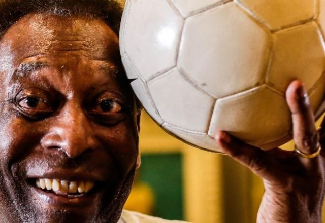 Imagem da noticia Rei do futebol, Pelé morre aos 82 anos em São Paulo