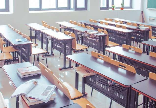 Imagem da noticia Pernambuco suspende aulas presenciais até 15 de agosto