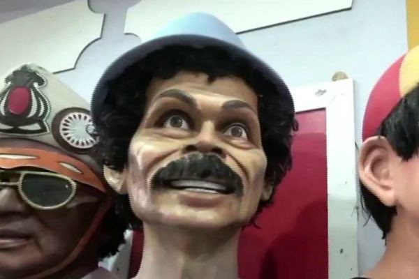 Imagem da noticia Personagem do Chaves e até Silvio Santos viram bonecos em Olinda