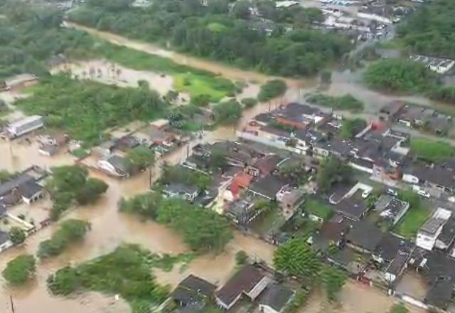 Imagem da noticia Número de desabrigados pela chuva em Peruíbe (SP) chega a 442