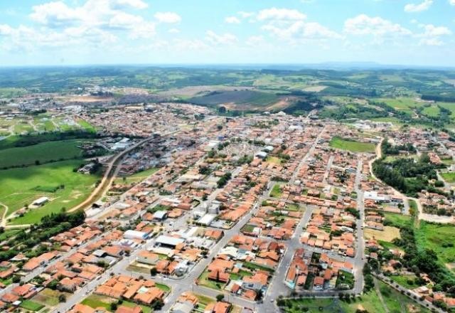 Imagem da noticia Metade das prefeituras de SP gastou R$ 146 mi com shows, desde 2014